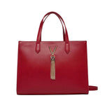 Mario Valentino Borsa a Spalla Donna in Ecopelle Martellata Rosso Scuro con Tracolla e Ciondolo