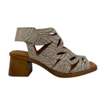 Cayetano Giménez Sandalo Donna in Pelle Traforata Taupe con Tacco Basso di 5,5cm