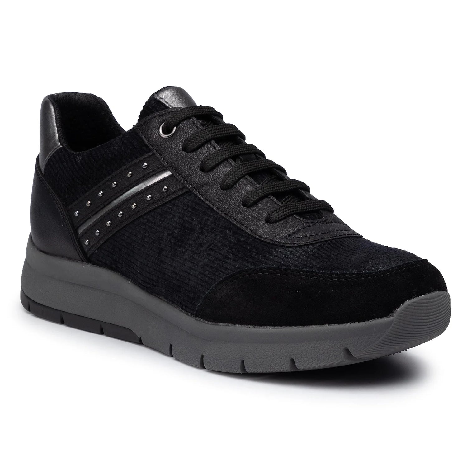Geox Sneakers Nera in Camoscio con Mini Borchie