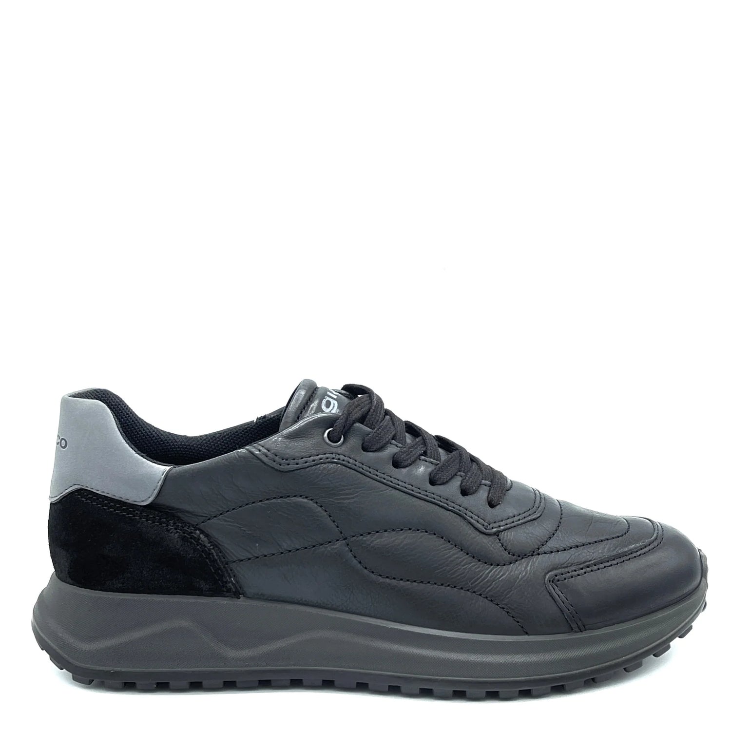 Igi&Co Sneakers nera in pelle e camoscio uomo