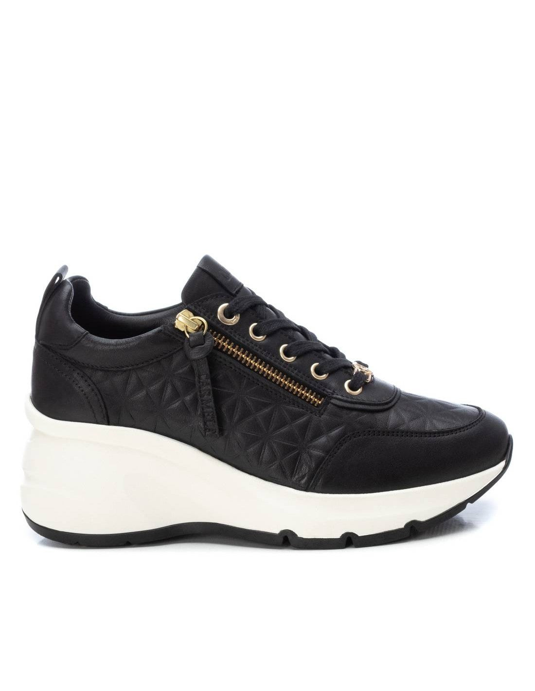 Carmela Sneakers nera in pelle con zeppa