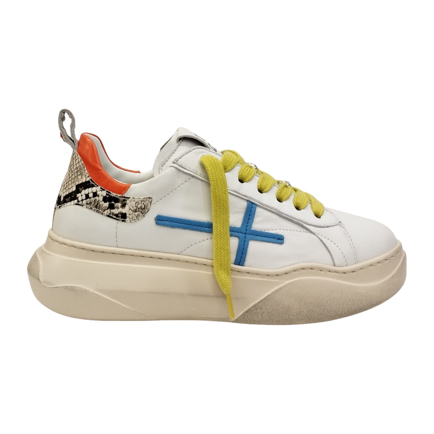 Gio+ Sneakers Donna in Pelle Bianca Arancione con Lacci Giallo Fluo