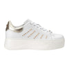 cult-sneakers-platform-bianca-con-borchie-laterali-dorate-da-donna