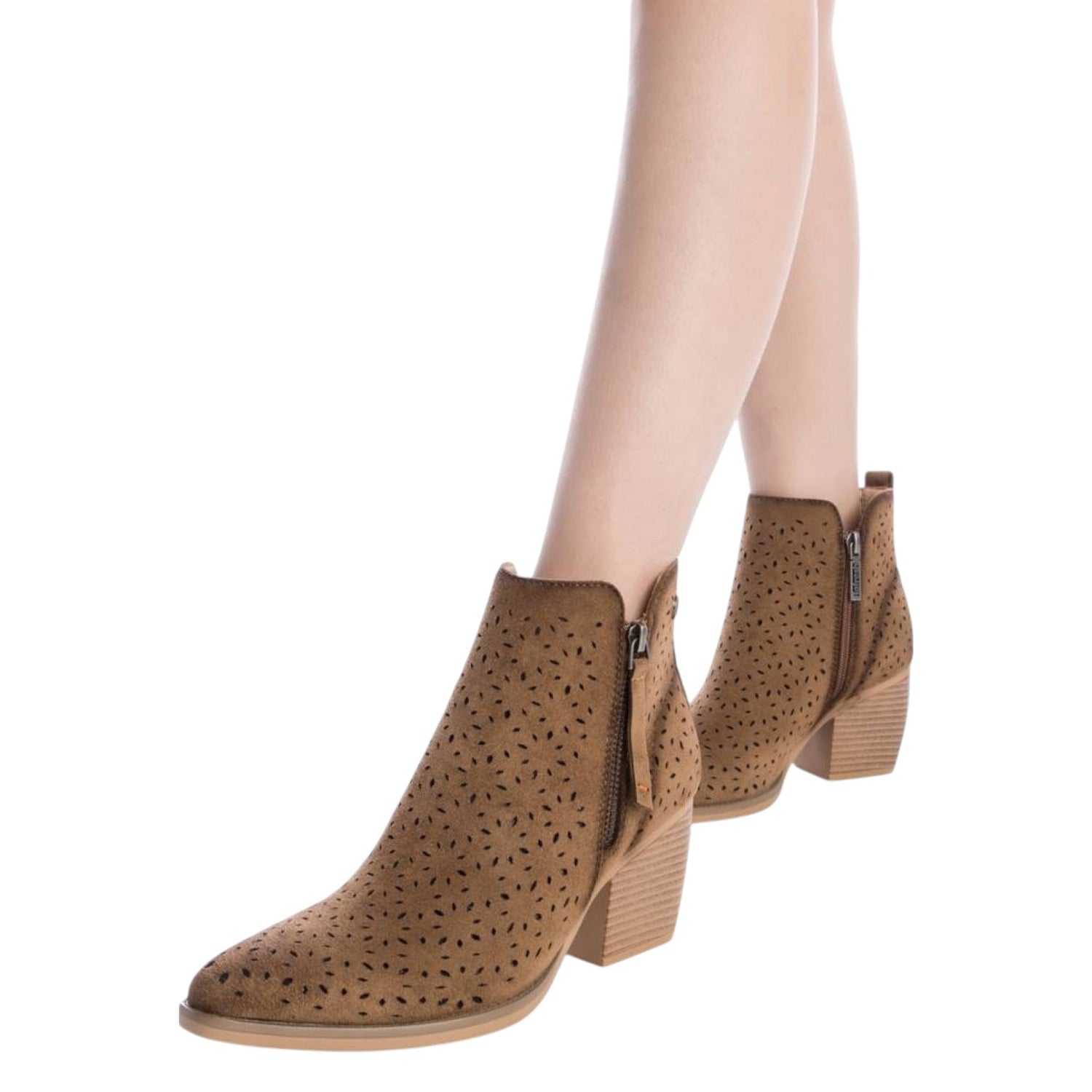 Refresh Camperos Basso Taupe Traforato in Camoscio t.7 da Donna