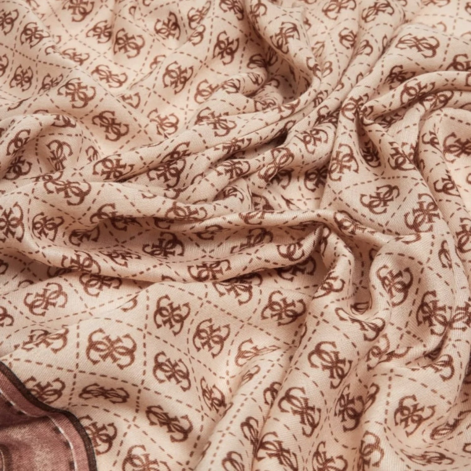 Guess Foulard Donna in Tessuto Latte Noelle con 4G Logo