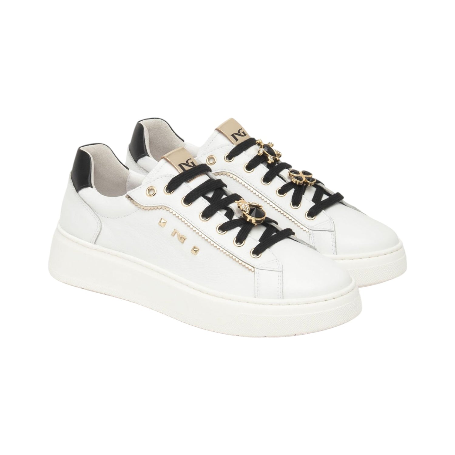 Nero Giardini Sneakers Donna in Pelle Bianca con Charm