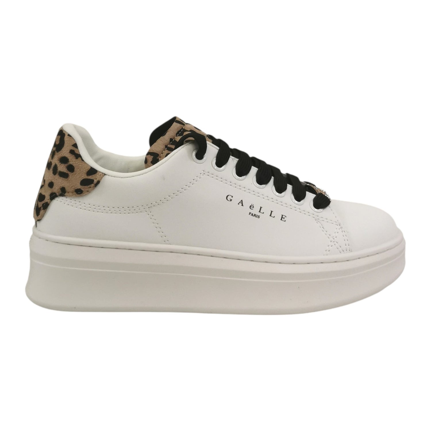 Gaelle Sneakers Donna in Pelle Bianca con Stampa Leopardata