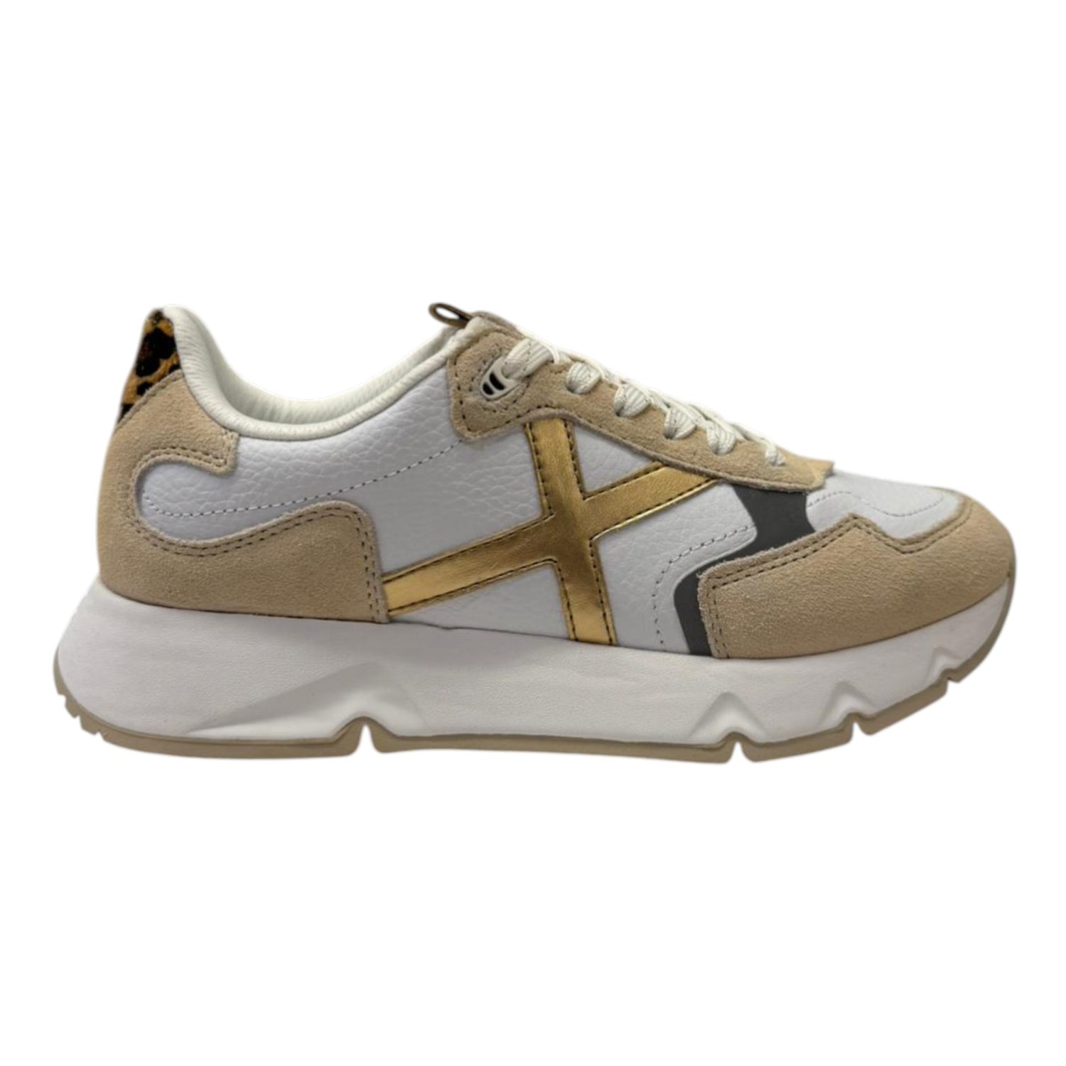 Munich Mamba Sneakers Donna in Pelle e Camoscio Bianco Beige con Dettaglio Oro