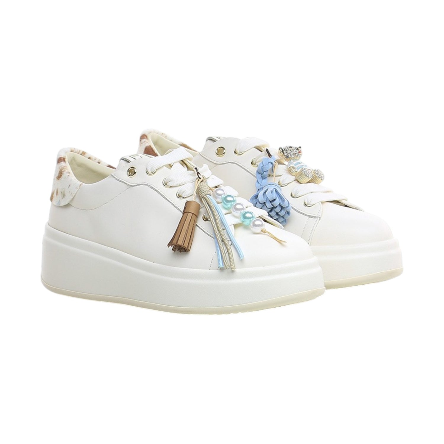 Gio+ Sneakers Platform Donna in Pelle Latte con Charm Gioiello Removibili