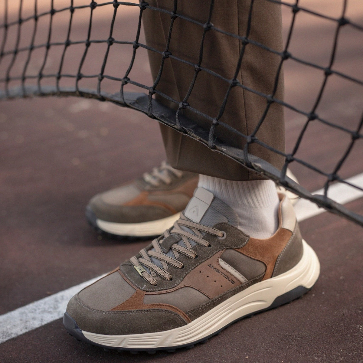 Ambitious Sneakers Uomo Hall in Camoscio Kaki Tortora